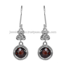 Boucles d&#39;oreilles en argent sterling 925 en grès Garnet Gemstone